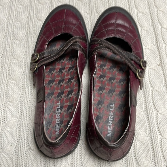 Women’s 7 Merrell flats Zodiac Dark Plum performance footwear buckles stitching - Picture 9 of 13